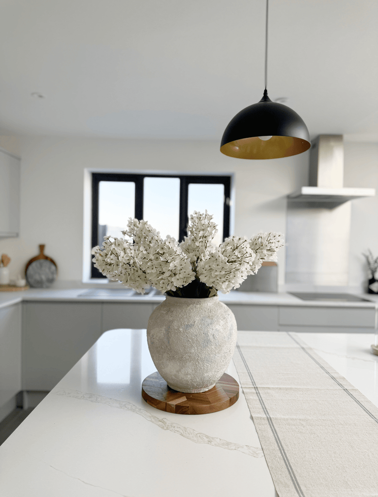 Faux Lilacs - White (7 Stems)