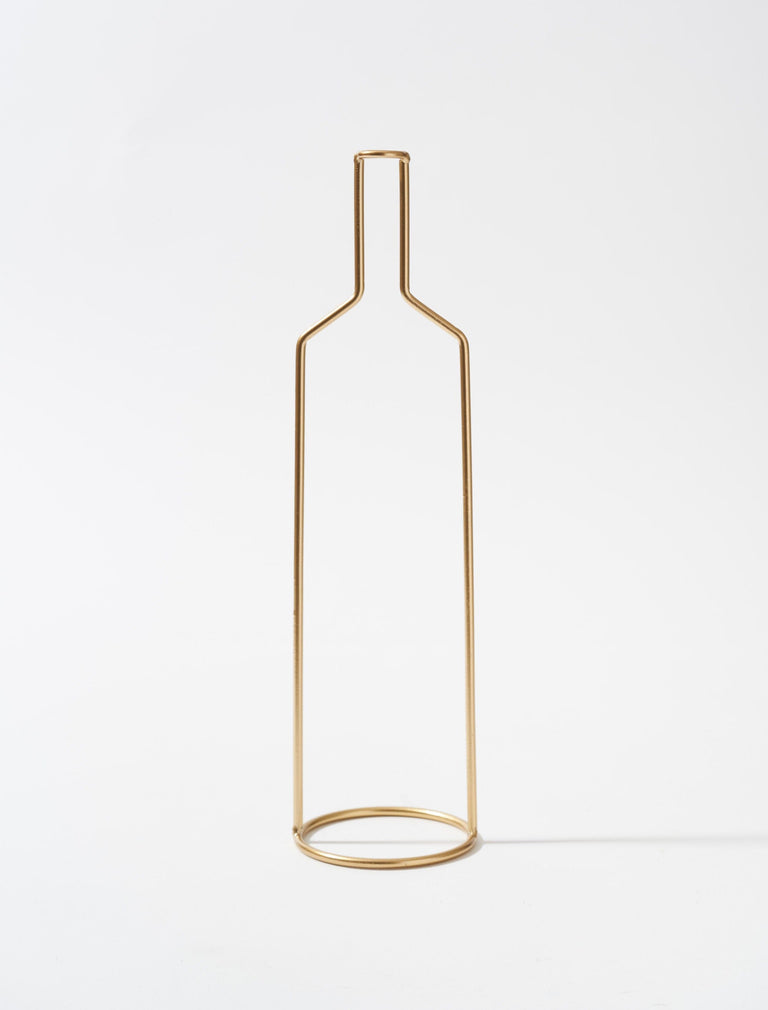 Tall Outline Vase no1 - Gold