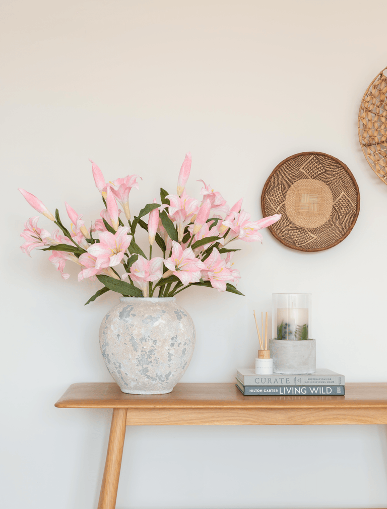 Faux-Lilien-Arrangement - Rosa