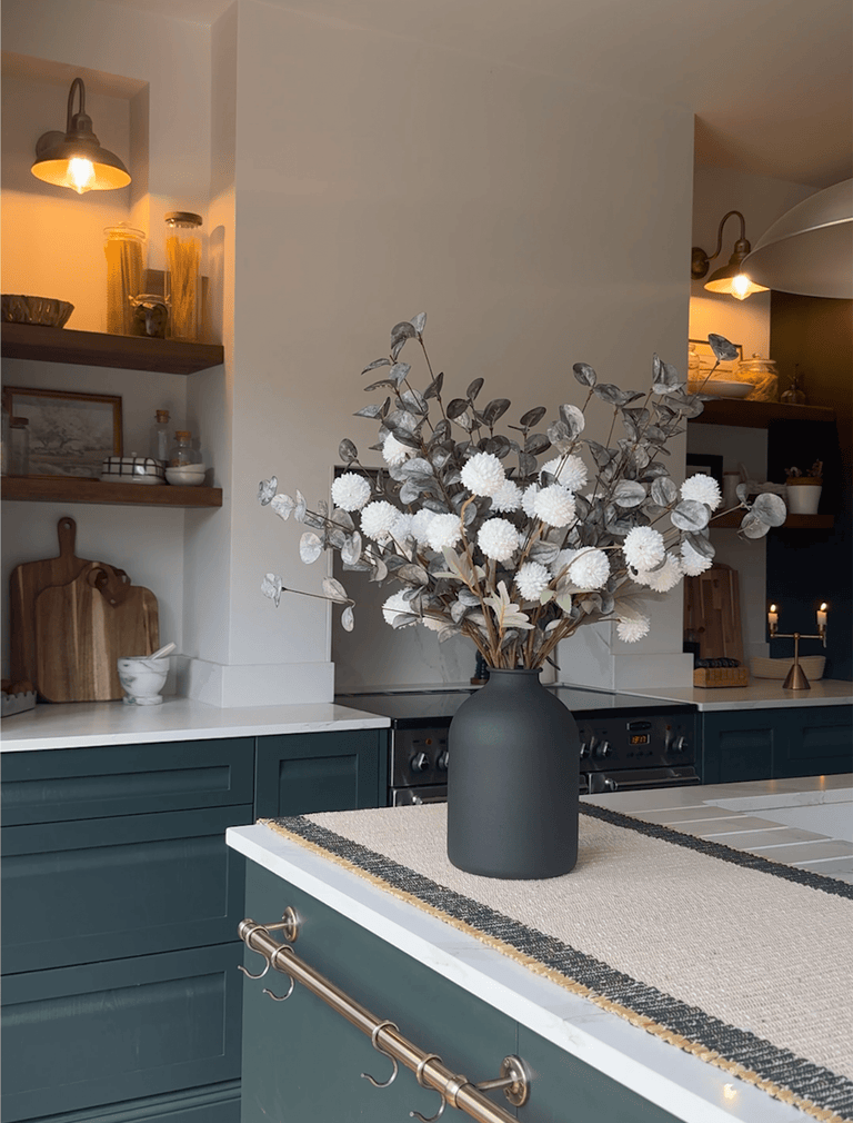 Faux-Arrangement - Weiß & Grün