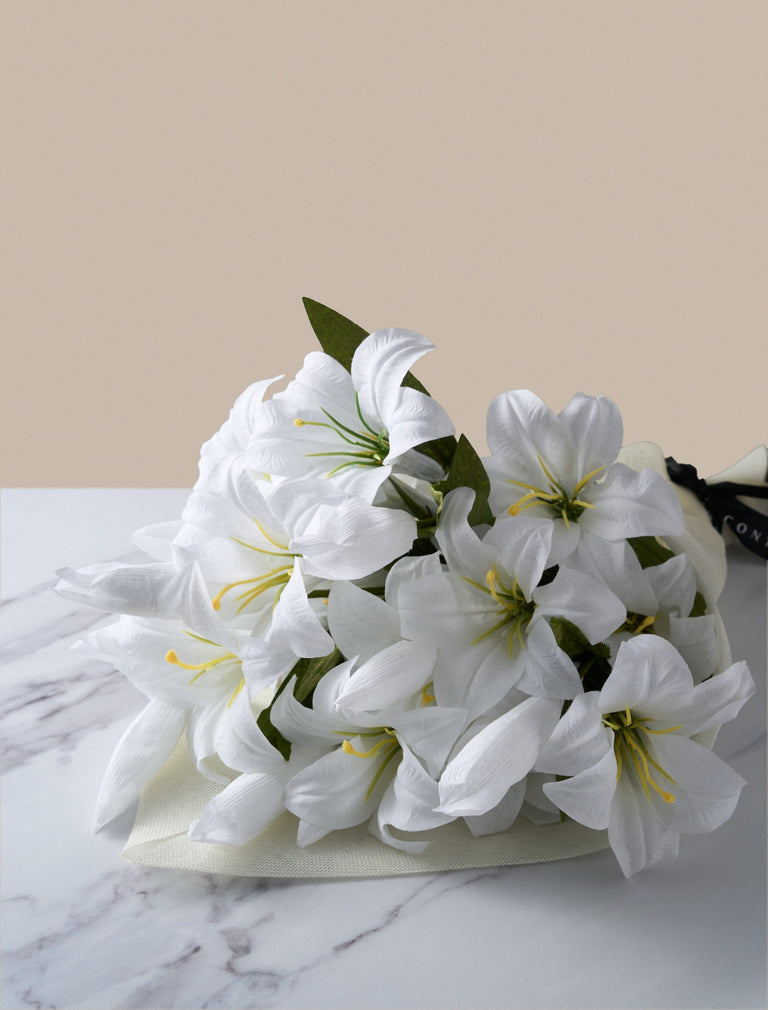 Faux Lily Arrangement - White