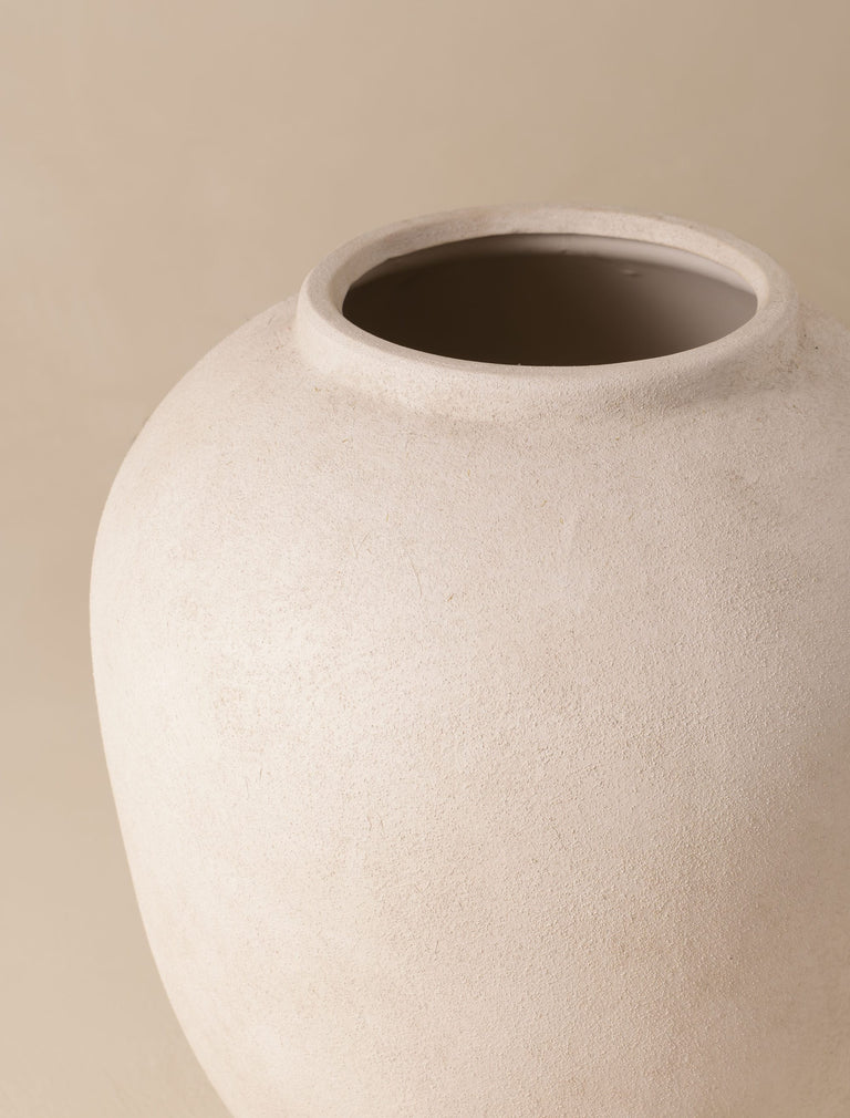 Isla Ceramic Vase - Beige