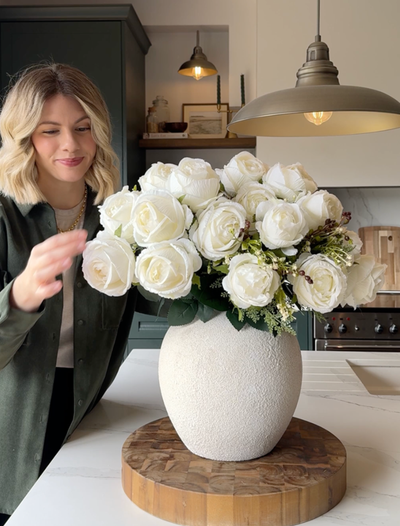 Faux große Rose Arrangement - Weiß Elfenbein (3 Stiele/21 Rosen)