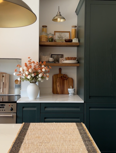 Faux-Arrangement - Wachs Umber