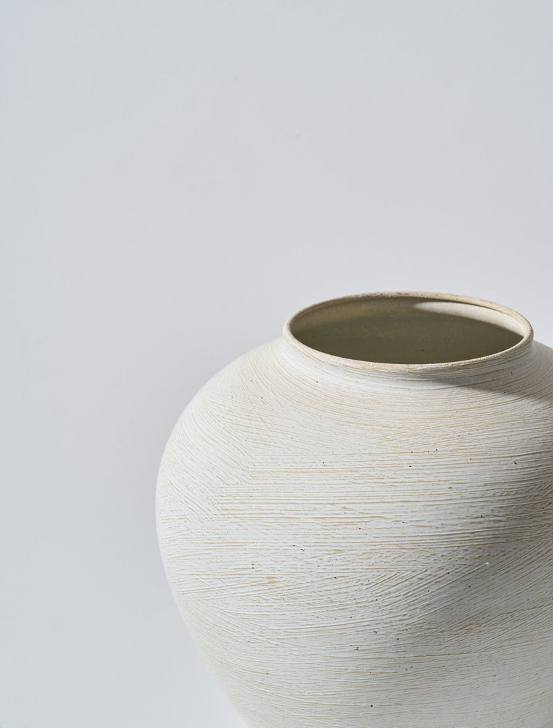 Arina Vase - Gebürstetes Weiß