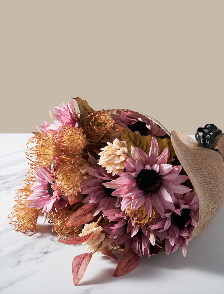 Faux Autumn Arrangement - Rosa & Beige