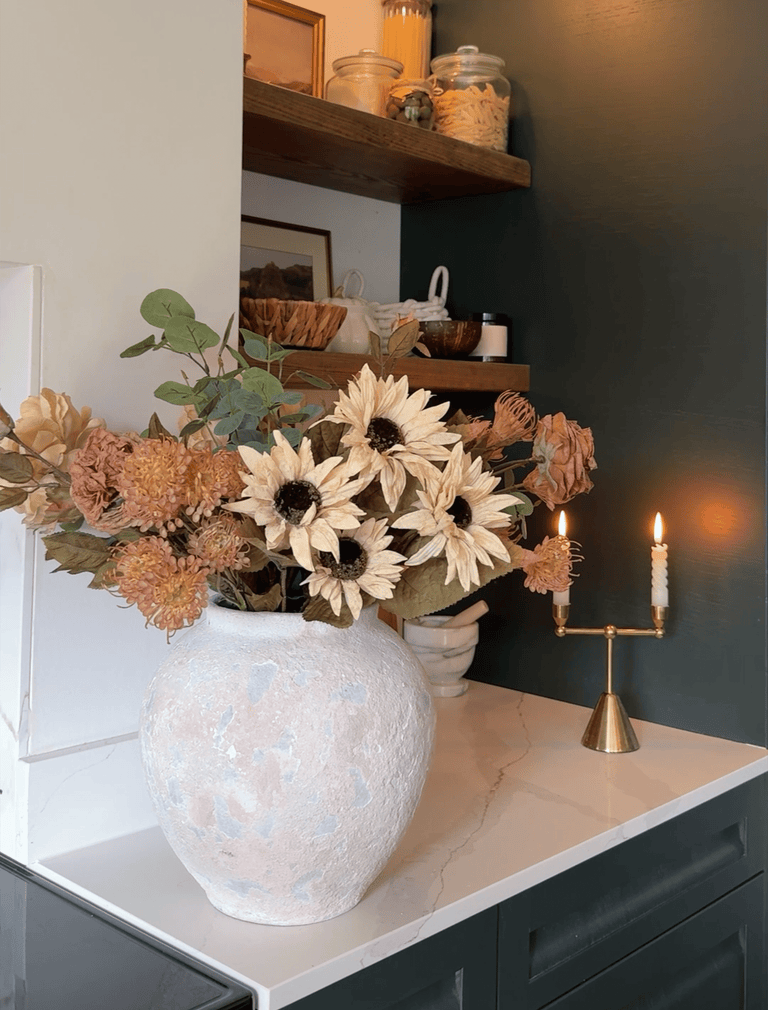 Faux Autumn Arrangement - Grün & Beige