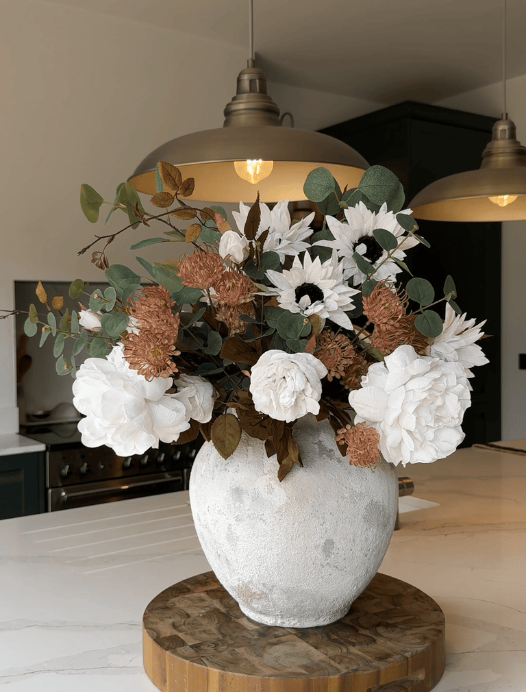 Faux-Arrangement - Weiße Pfingstrose & Sonnenblume