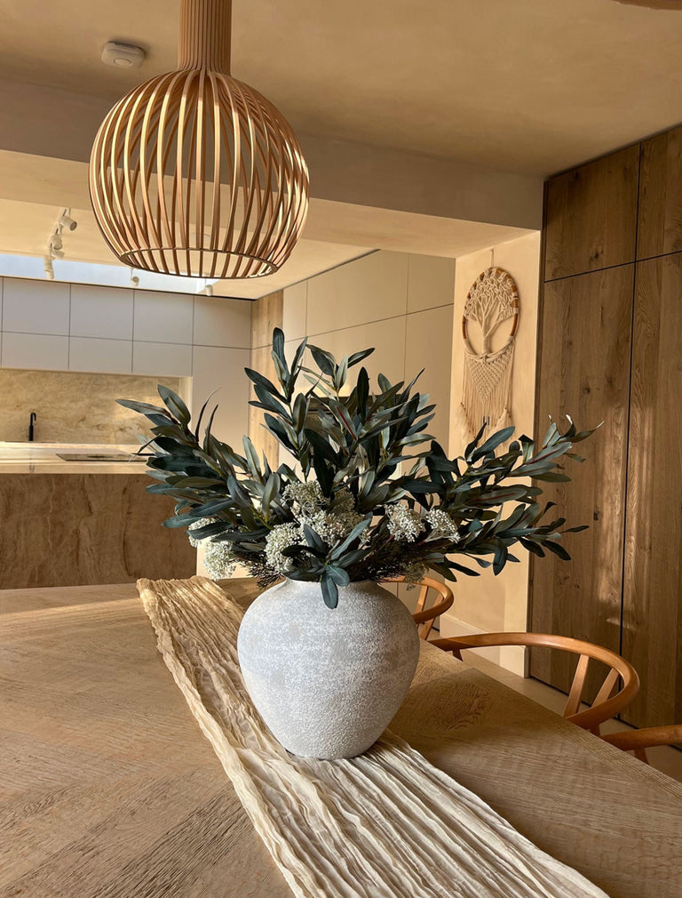 Faux arrangement - Olijf en witte bes