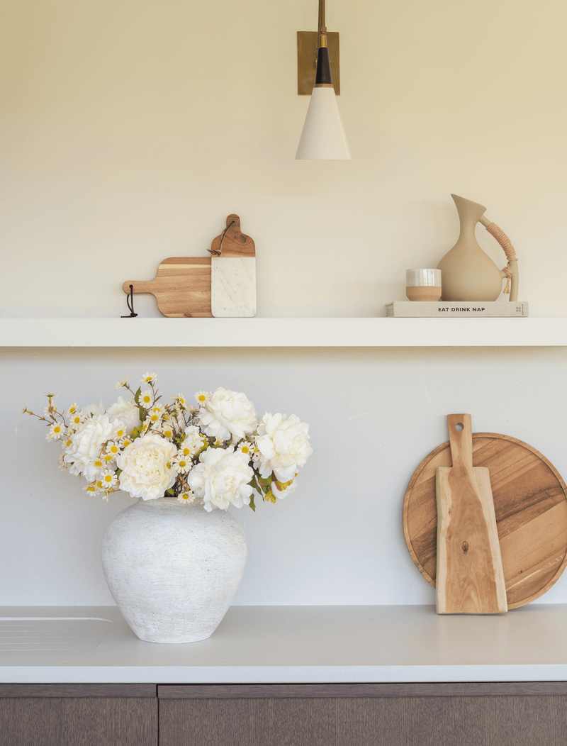 Faux Arrangement - Witte Pioen & Madeliefje